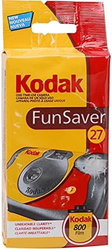 Kodak Забавни Saver Single Use Camera / 27 Exp Roll + Каишка за ръка + Плат