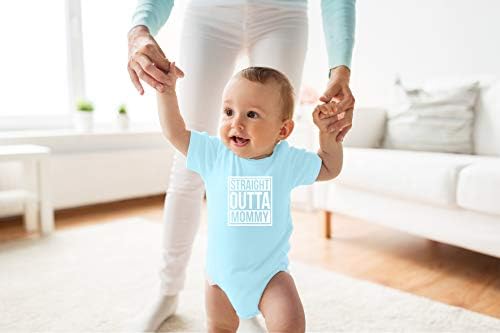 Straight Outta Mommy - Смешни Сладко Joke Novelty Gift Бебе Пълзящо Растение, Пълноценно Детско Боди